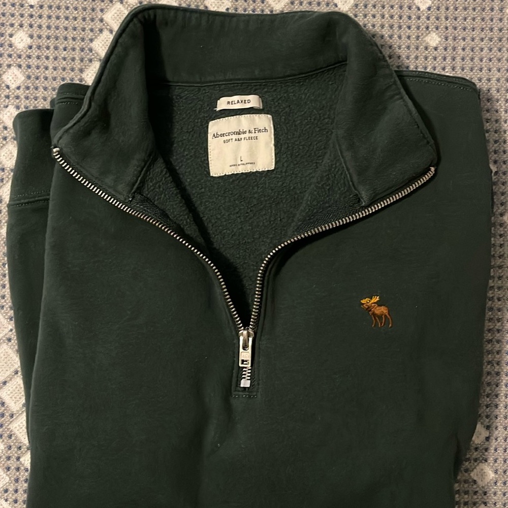 Abercrombie & Fitch quarter zip